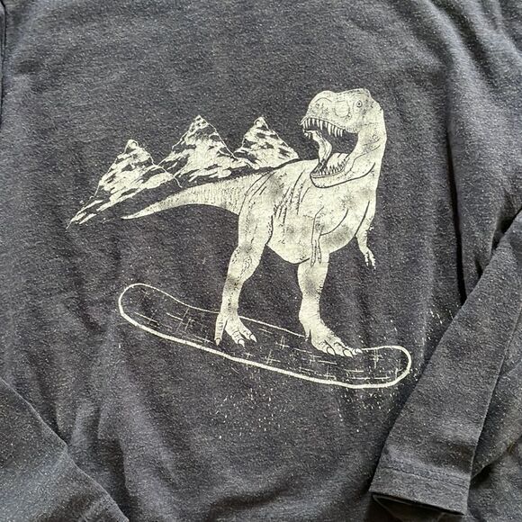 3 for $25 - Bundle of 4 Tees - Picture 9 of 10